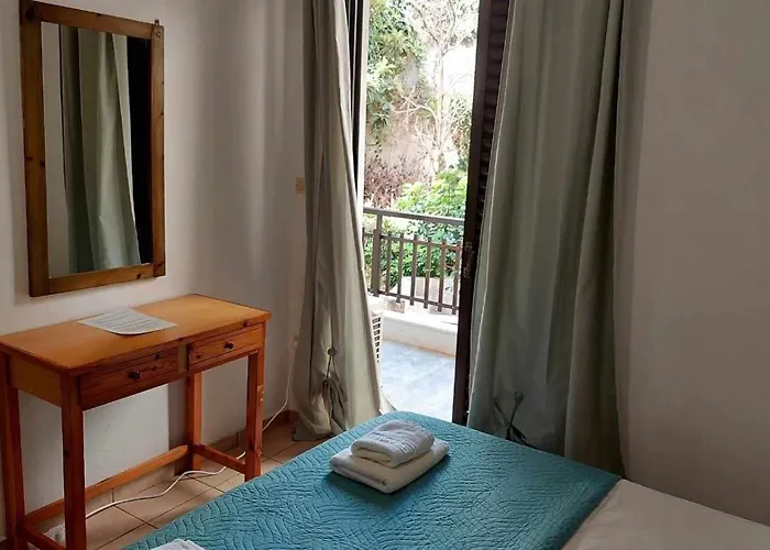 Amalthia Apartahotel Rétino